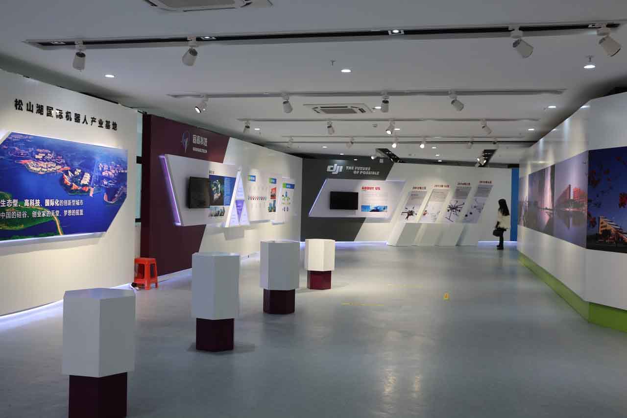 松山湖国际机器人展厅